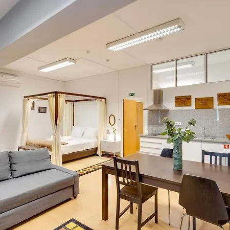 Poem Studio - Fully Equipped Apartment