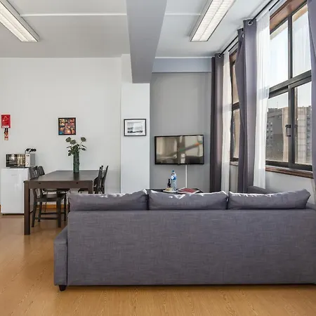 Poem Studio - Fully Equipped Apartament *