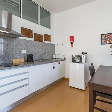Poem Studio - Fully Equipped Apartment